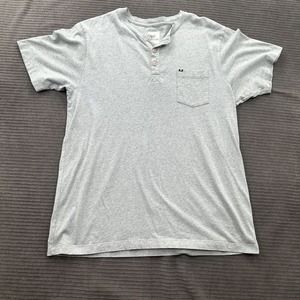 Devium Henley Shirt Men XL X-Large Gray Short Sleeve American Made Outdoors.